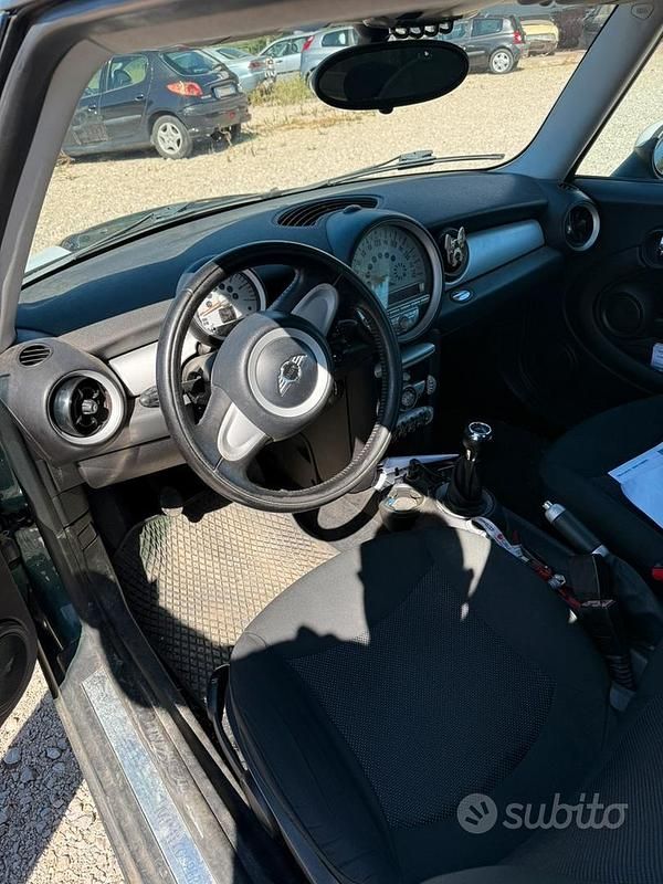 Usata Mini One D 88 CV (64 kW) 2007 Verde Utilitaria