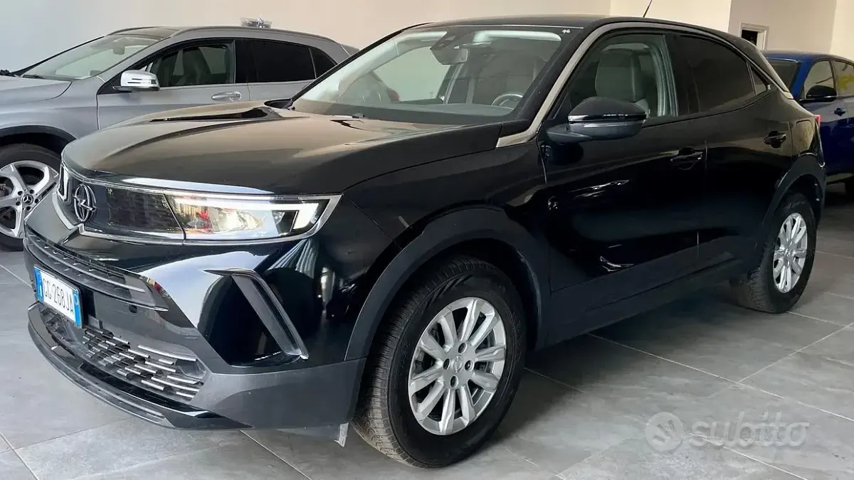 Usata Opel Mokka Elegance 101 CV (74 kW) 2021 Nero SUV