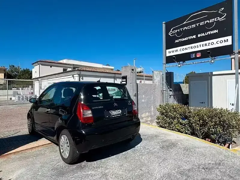 Usata Citroën C2 Elegance 68 CV (50 kW) 2006 Nero Utilitaria