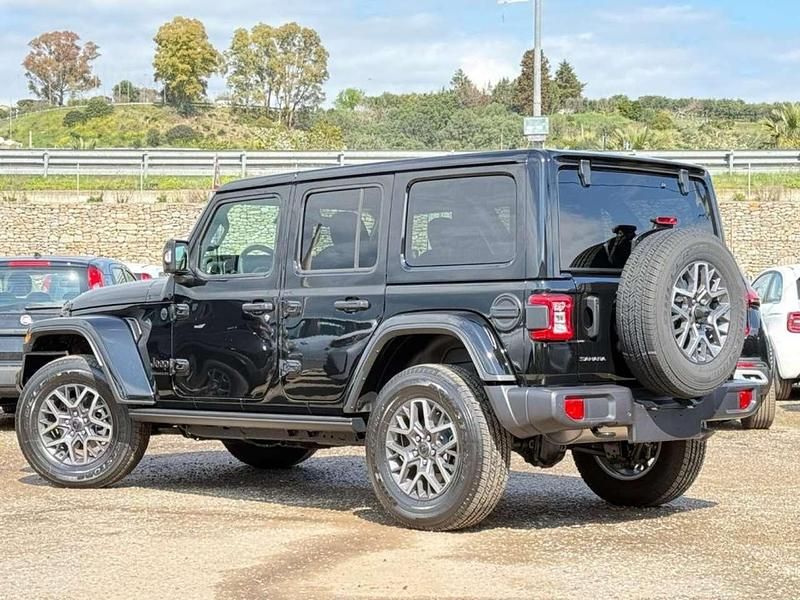 Nuova Jeep Wrangler Unlimited Sahara 272 CV (200 kW) 2025 Nero SUV