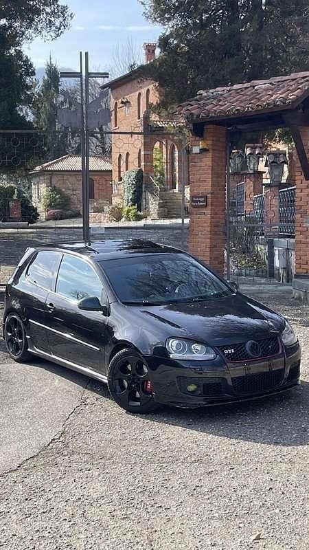Usata VW Golf IV GTI 200 CV (147 kW) 2005 Nero Berlina