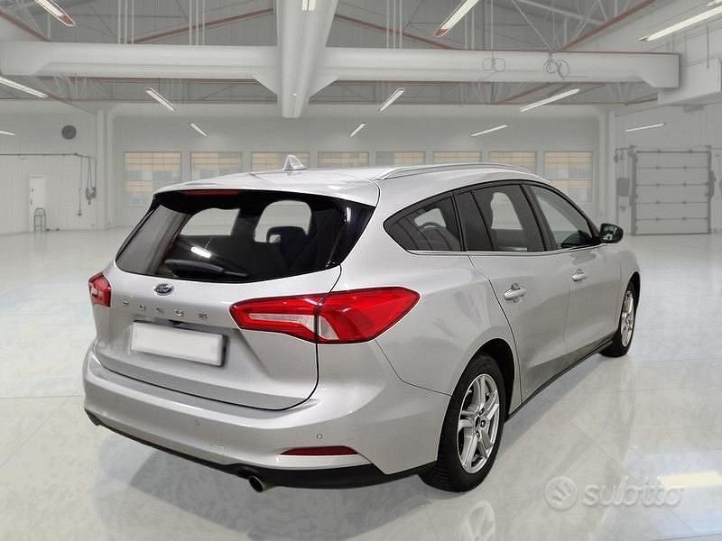 Usata Ford Focus Business Edition 120 CV (88 kW) 2021 Grigio Station wagon