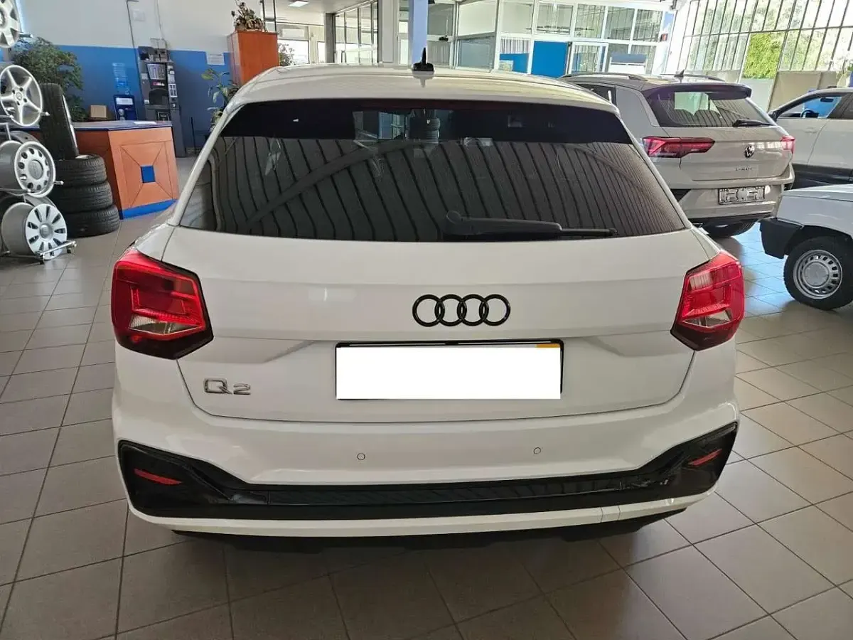 Usata Audi Q2 S-Line 110 CV (80 kW) 2021 Bianco SUV