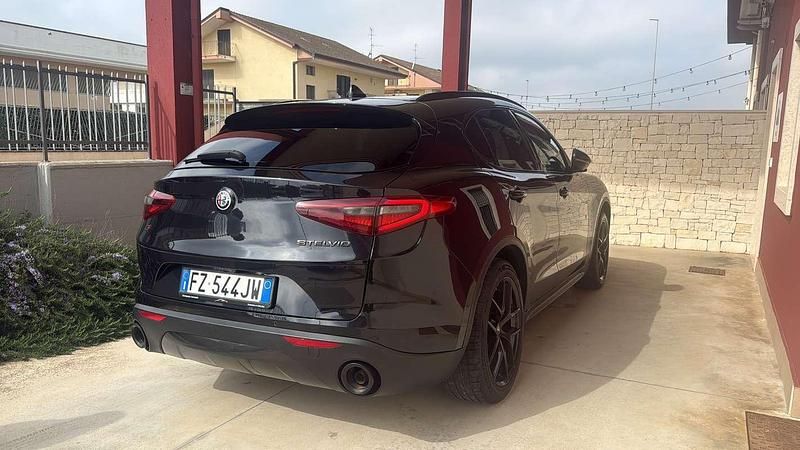 Usata Alfa Romeo Stelvio 209 CV (153 kW) 2019 SUV