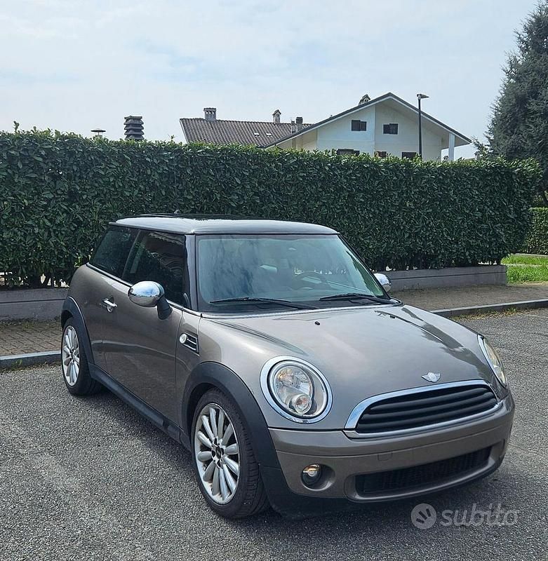 Usata Mini Cooper D 111 CV (81 kW) 2011 Grigio Utilitaria
