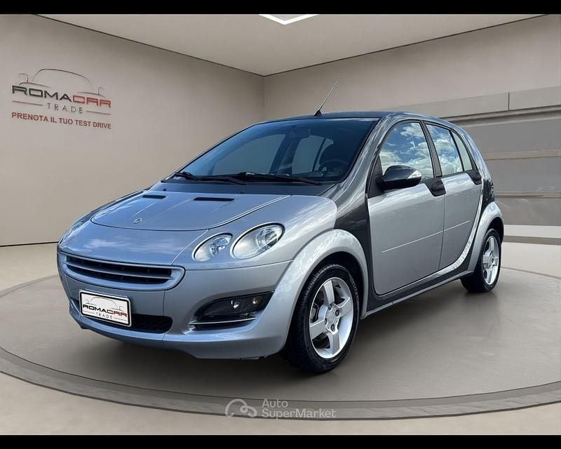 Usata Smart ForFour Pulse 95 CV (69 kW) 2005 Grigio Utilitaria