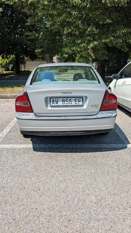 Usata Volvo S80 272 CV (200 kW) 1999 Grigio Berlina