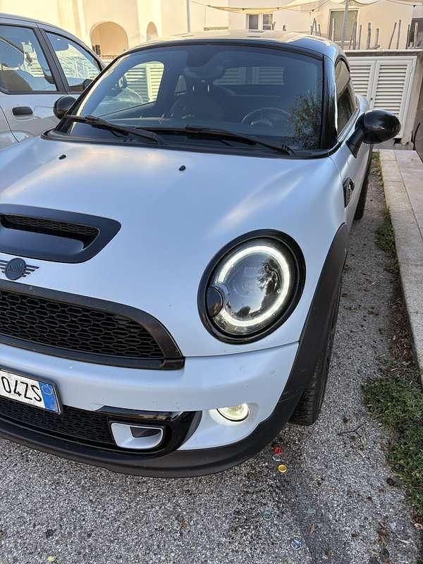Usata Mini Cooper S Coupé 184 CV (135 kW) 2011 Coupé