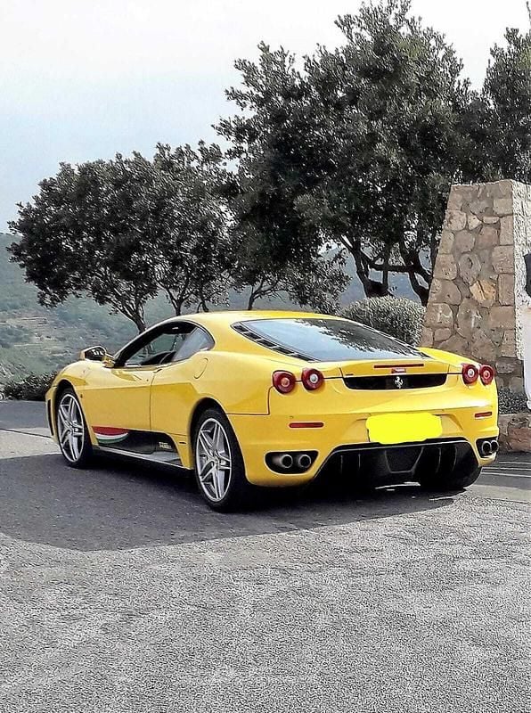 Usata Ferrari F430 489 CV (359 kW) 2007 Giallo Coupé
