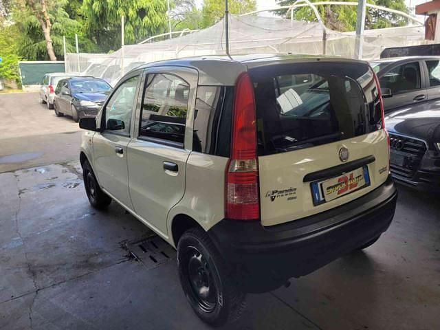 Usata Fiat Panda Active 60 CV (44 kW) 2008 Bianco Utilitaria