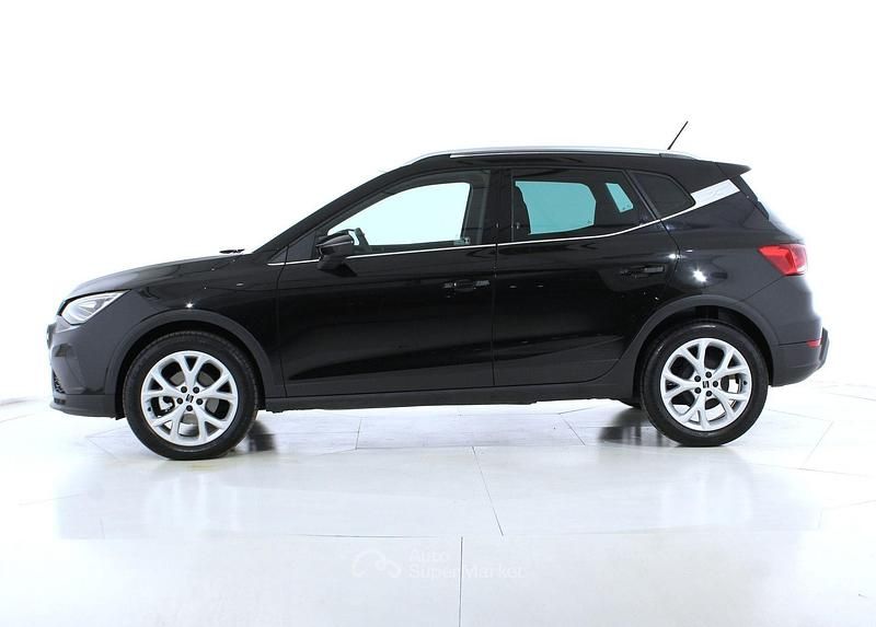 Usado Seat Arona FR 95 CV (69 kW) 2025 Negro SUV