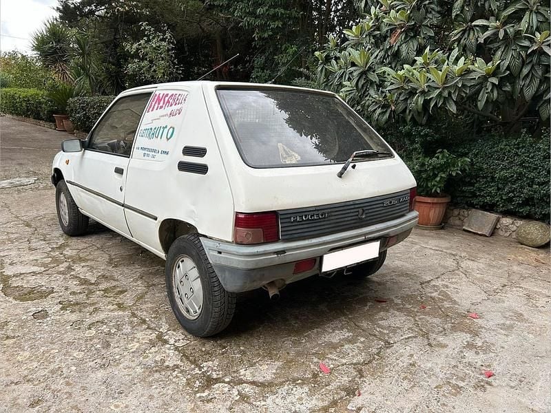 Usata Peugeot 205 60 CV (44 kW) 1993 Bianco Furgone