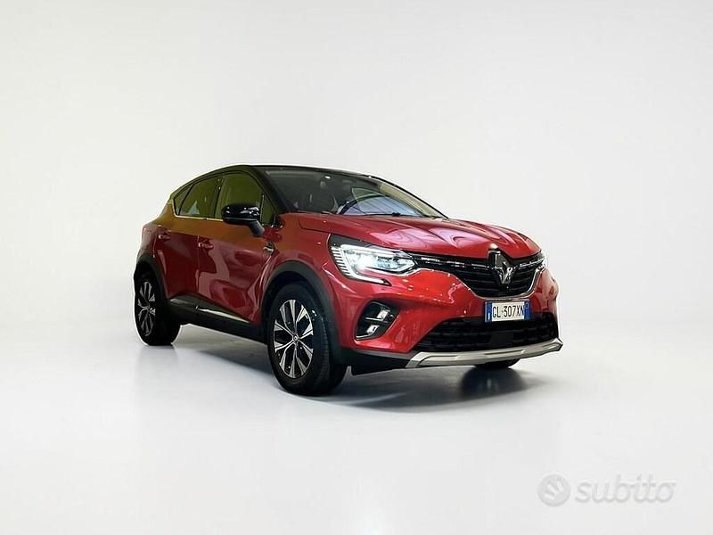 Usata Renault Captur Intens 101 CV (74 kW) 2022 Rosso SUV