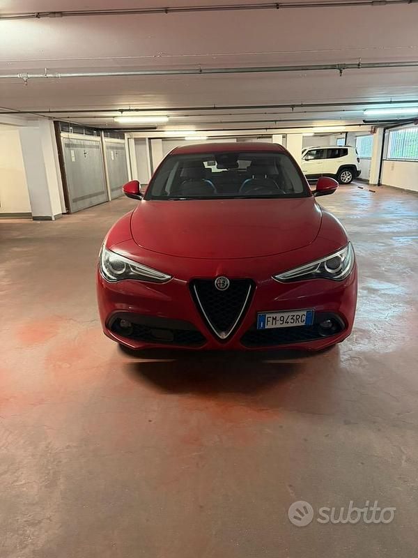 Rosso Usata 2019 Alfa Romeo Stelvio SUV | 23.000 € (Ottimo prezzo) - Immagine 1/4