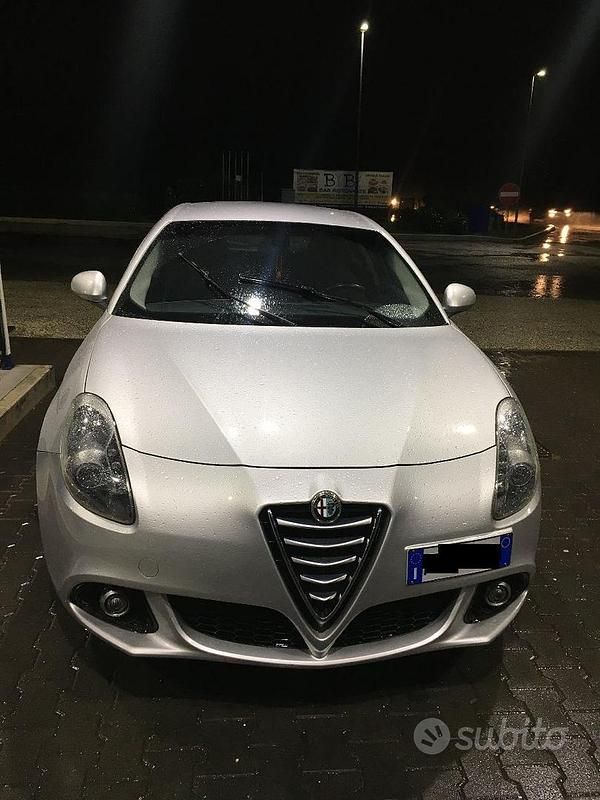 Usata Alfa Romeo Giulietta Business 120 CV (88 kW) 2016 Grigio Utilitaria