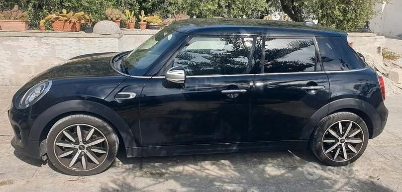 Usata Mini Cooper 2018 Utilitaria