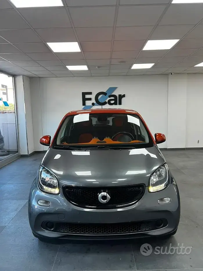 Usata Smart ForFour Passion 71 CV (52 kW) 2018 Grigio Utilitaria