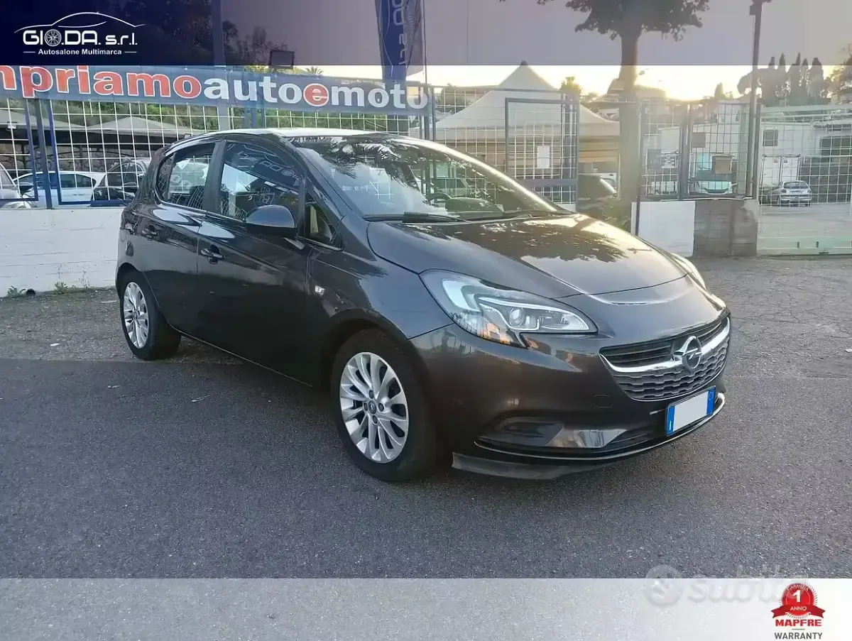 Usado Opel Corsa 95 HP (69 kW) 2017 Preto Citadino