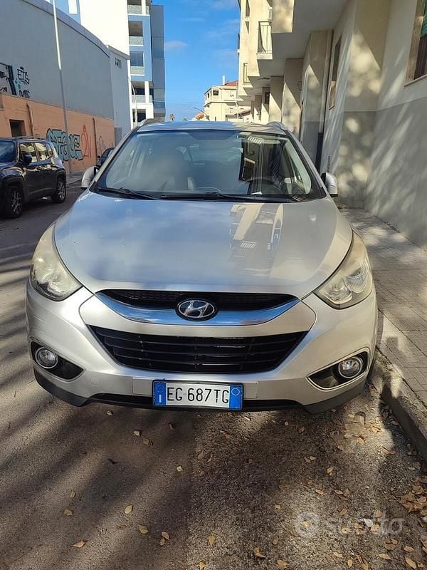 Käytetty Hyundai ix35 115 HP (84 kW) 2011 Harmaa Katumaasturi