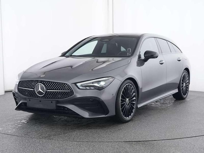 Usata Mercedes CLA200 AMG Line Premium Plus 163 CV (119 kW) 2025 Grigio montagna Station wagon
