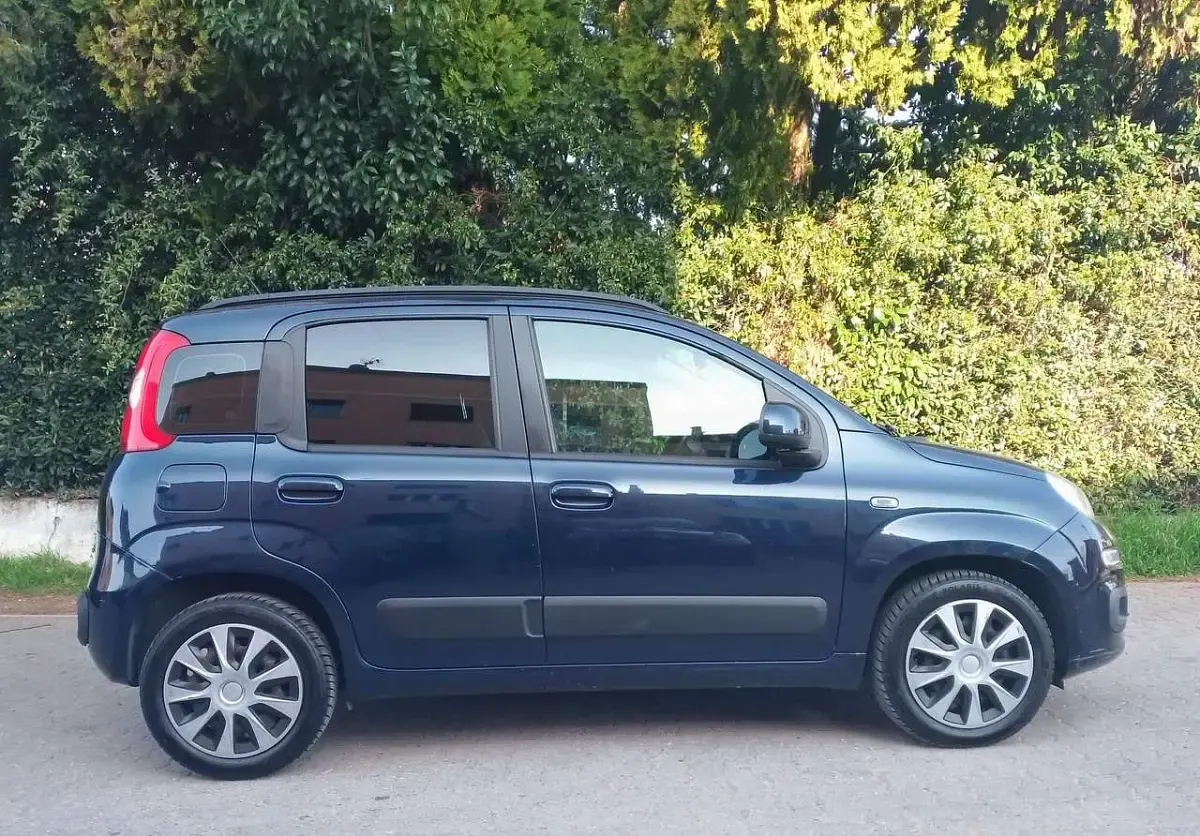 Usata Fiat Panda Easy 69 CV (50 kW) 2016 Blu/azzurro Utilitaria