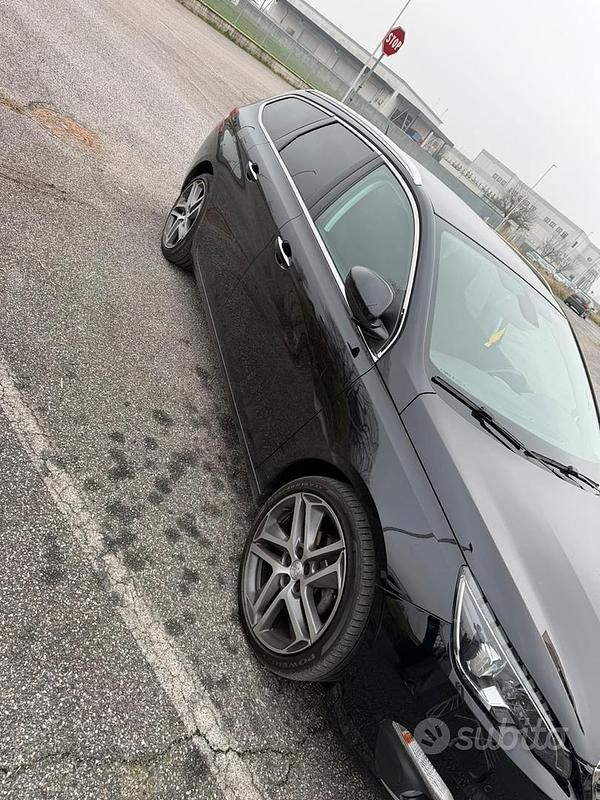 Usata Peugeot 308 SW GT-line 130 CV (95 kW) 2016 Station wagon