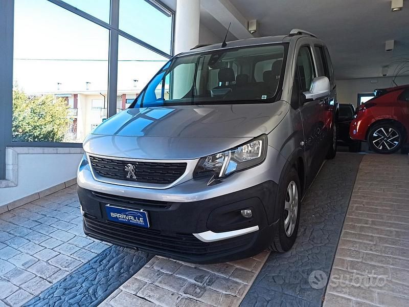 Gebraucht Peugeot Rifter Active 102 PS (75 kW) 2019 Grau Van / Kleinbus