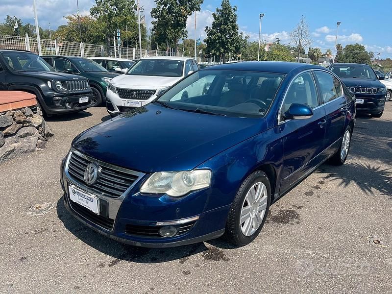Blu Usata 2005 VW Passat Tre volumi | 1900 € (Ottimo prezzo) - Immagine 1/4