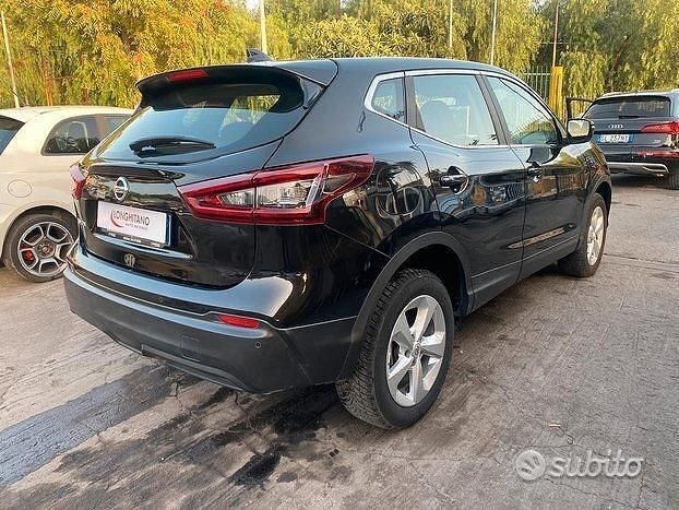 Usata Nissan Qashqai 120 CV (88 kW) 2020 Nero SUV