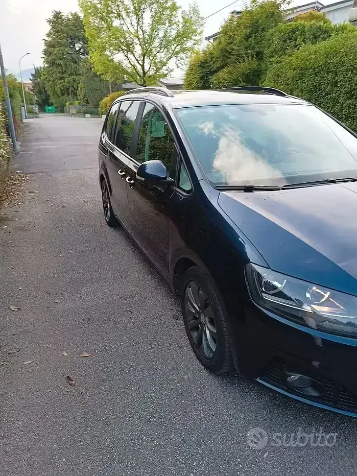 Begagnad Seat Alhambra 150 HK (110 kW) 2015 Blå Minibuss