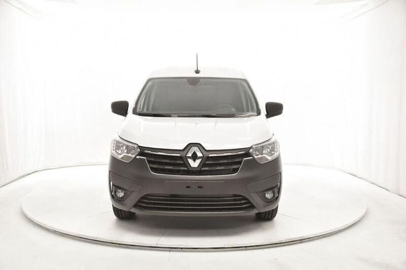 Usato 2023 Renault Kangoo 1.3 Benzin 102 CV (14.990 €)