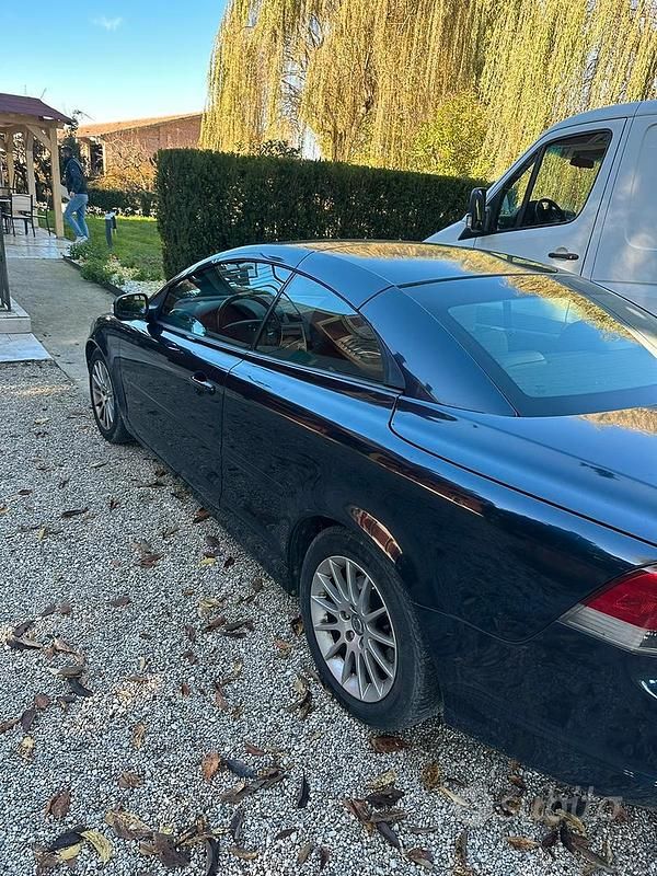 Usata Volvo C70 2008 Blu Cabrio