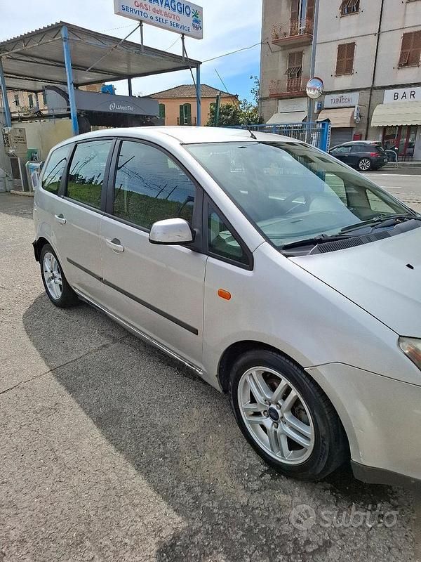 Usata Ford Focus 90 CV (66 kW) 2005 Grigio Monovolume