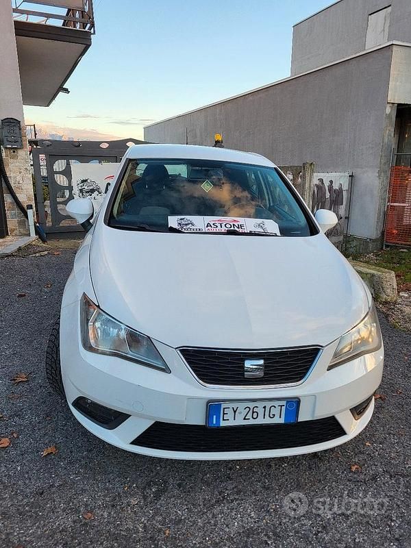 Usata Seat Ibiza 75 CV (55 kW) 2015 Berlina