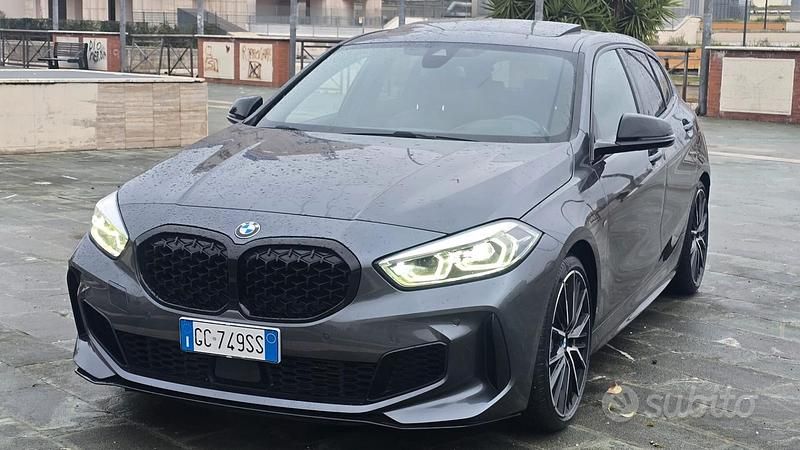 Usata BMW M135 Shadowline 306 CV (225 kW) 2020 Grigio Utilitaria