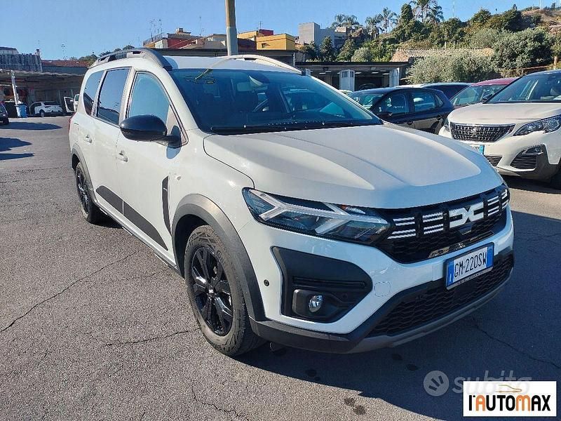 Bianco Usata 2023 Dacia Jogger Extreme Monovolume | 15.900 € (Buon prezzo) - Immagine 1/4