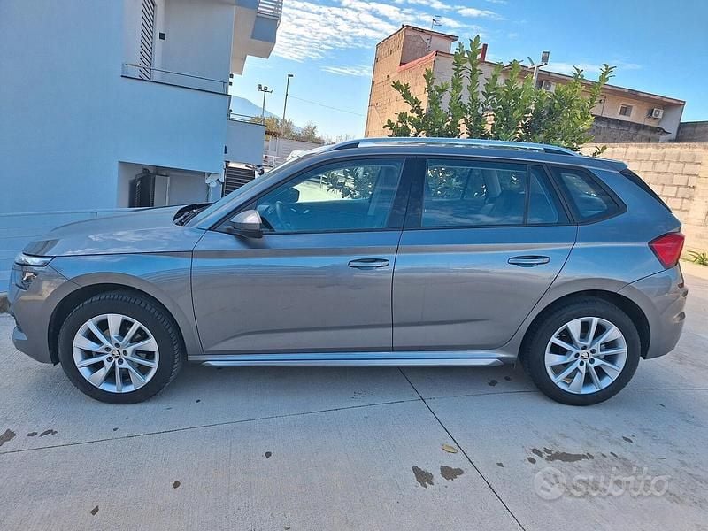 Usata Skoda Kamiq Ambition 110 CV (80 kW) 2022 Grigio SUV