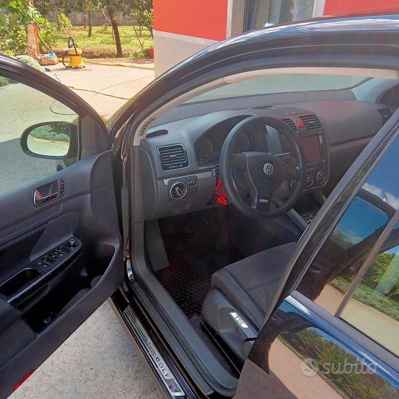 Usata VW Golf IV 2003 Nero Berlina