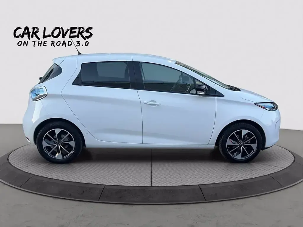 Begagnad Renault Zoe Intens 80 kW (109 HK) 2019 Vit Halvkombi