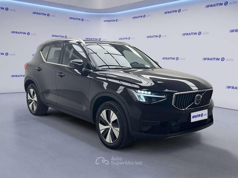 Usata Volvo XC40 129 CV (94 kW) 2022 Nero SUV
