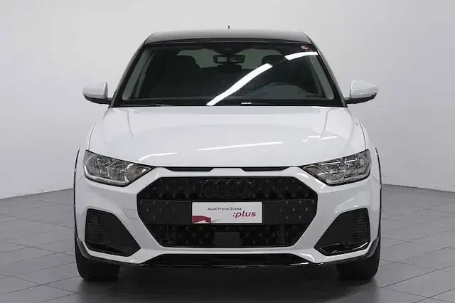 Usata Audi A1 Design 110 CV (80 kW) 2023 Bianco SUV