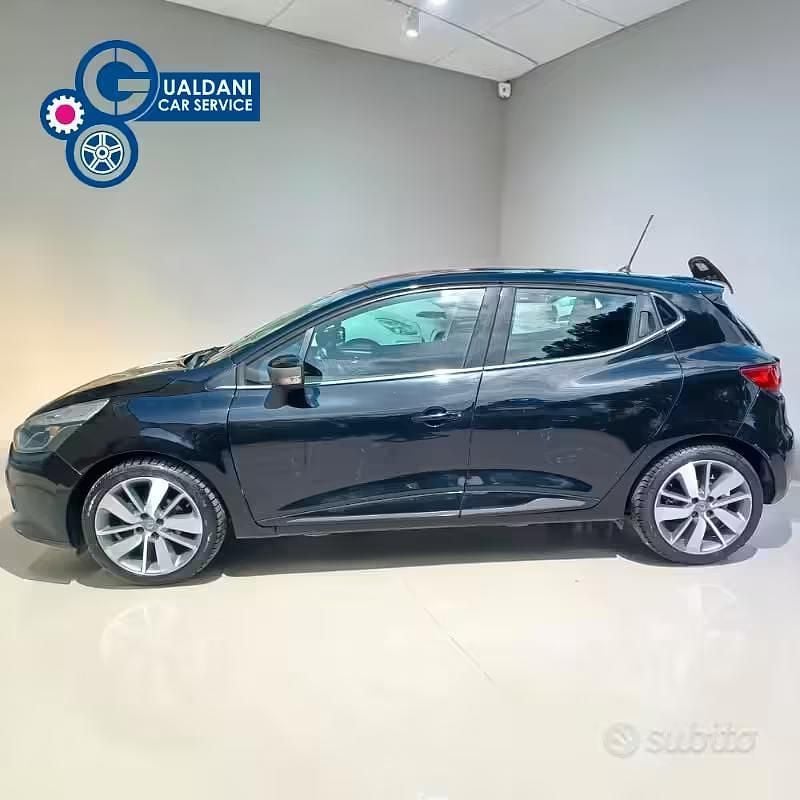 Usata Renault Clio IV 75 CV (55 kW) 2014 Other Berlina