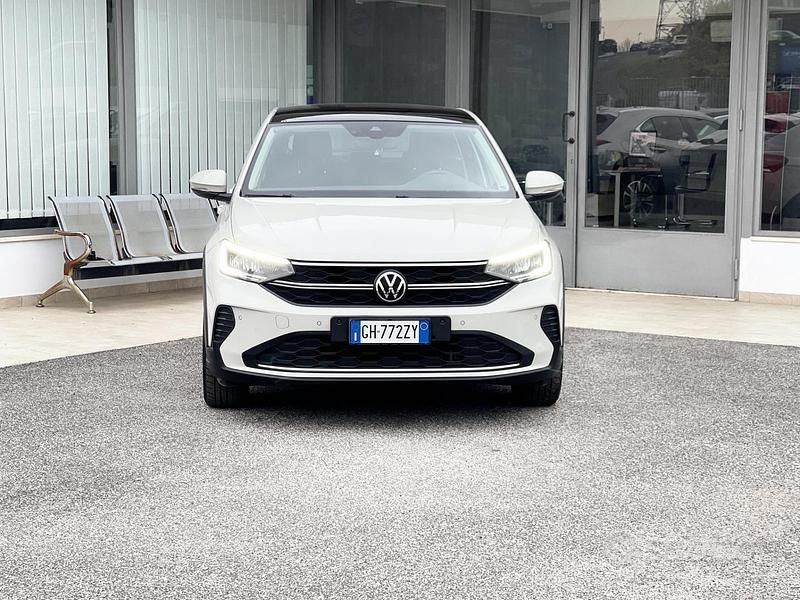 Usata VW Taigo 95 CV (69 kW) 2022 Beige SUV
