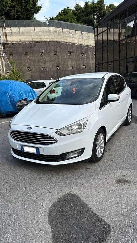 Usata 2015 Ford C-MAX Titanium S Monovolume | 8400 € (Buon prezzo) - Immagine 1/4