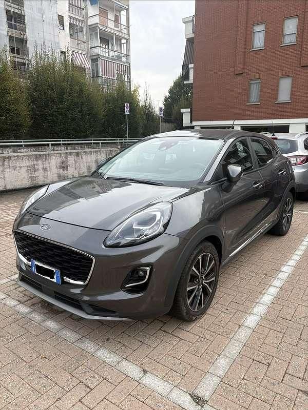 Usata Ford Puma Titanium 125 CV (91 kW) 2021 Grigio SUV