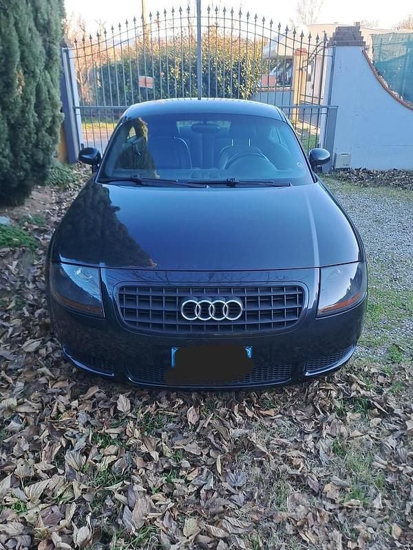Usata Audi TT 180 CV (132 kW) 2005 Nero Coupé