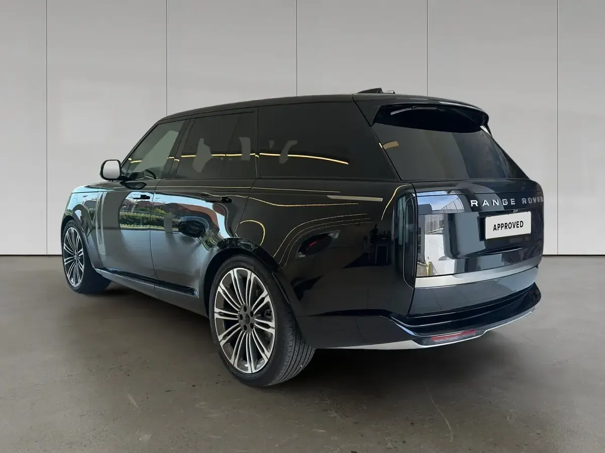 Nuova Land Rover Range Rover HSE 350 CV (257 kW) 2026 Santorini black SUV