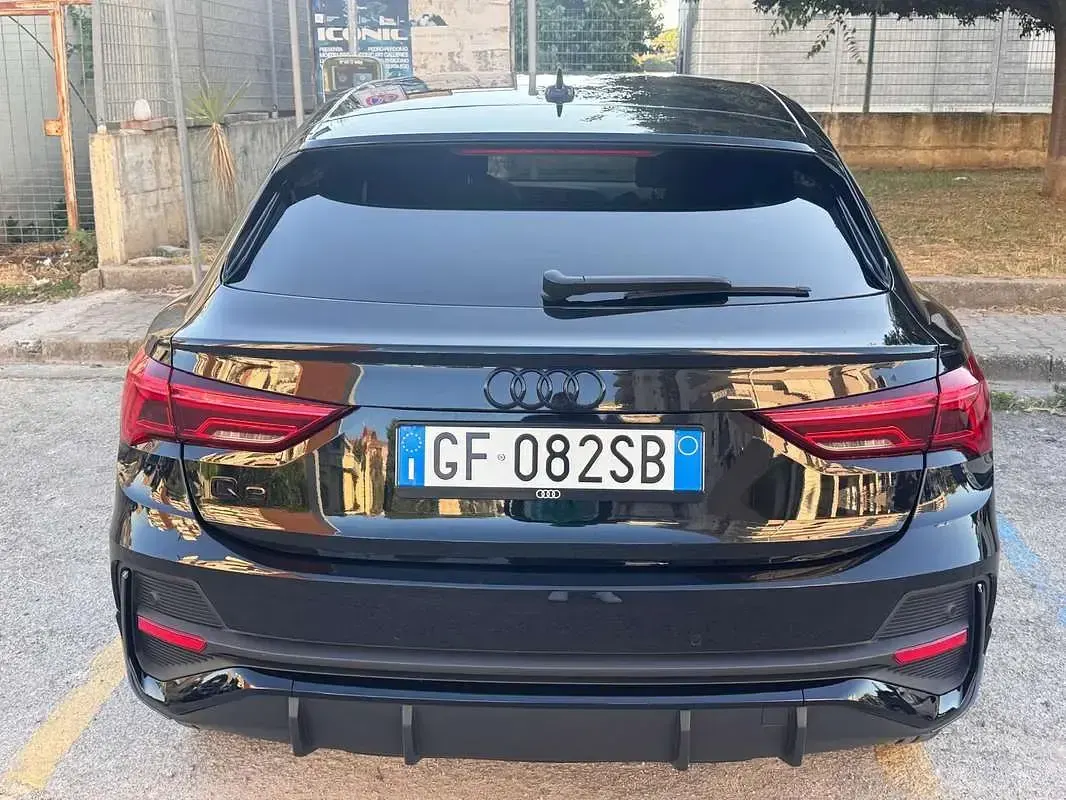 Usata Audi Q3 Sportback Business Plus 150 CV (110 kW) 2021 Nero SUV