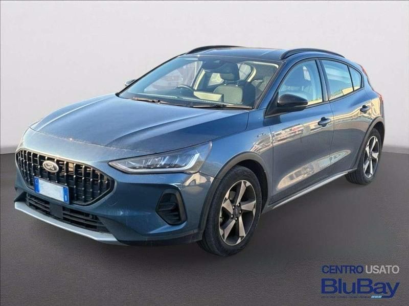 Usata Ford Focus Active 125 CV (91 kW) 2024 Chrome blue SUV