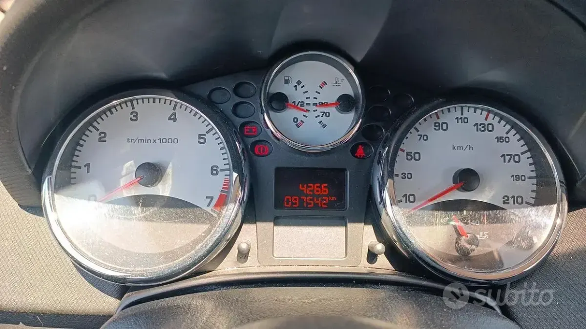Occasion Peugeot 207 Sport 95 ch (69 kW) 2009 Gris Berline
